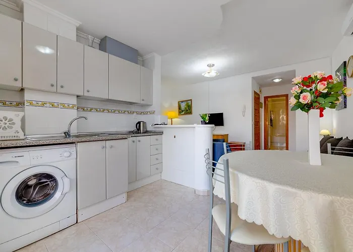 Relax Playa Del Cura, Felix Rodriguez 3 *